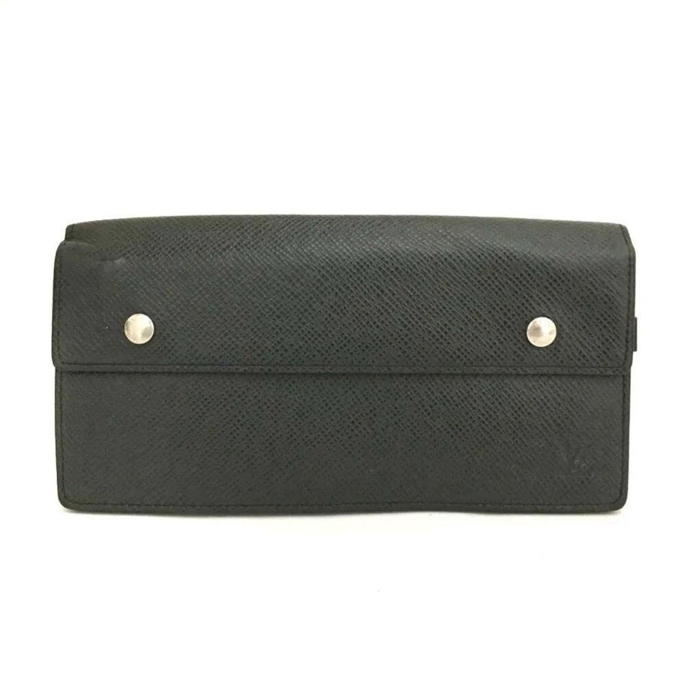 Louis Vuitton Taiga Porte Monnaie Accordion Bifold Long Wallet EUC (add a chain)